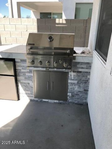 9842 S 11TH Street, Phoenix, AZ 85042