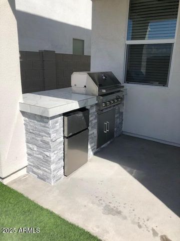 9842 S 11TH Street, Phoenix, AZ 85042