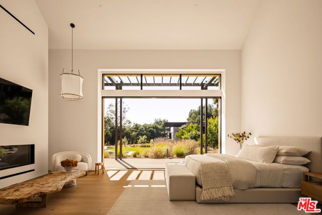 1225 Shippee Lane, Ojai, CA 93023