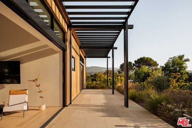 1225 Shippee Lane, Ojai, CA 93023