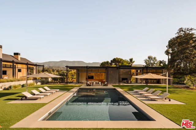 1225 Shippee Lane, Ojai, CA 93023