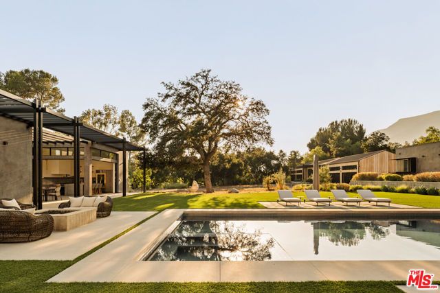 1225 Shippee Lane, Ojai, CA 93023