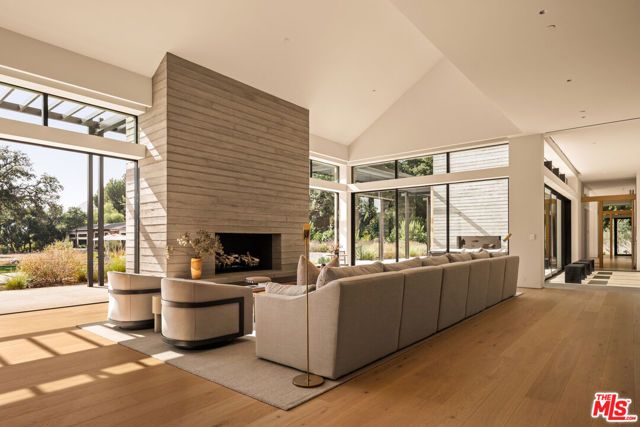 1225 Shippee Lane, Ojai, CA 93023