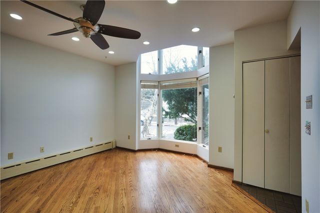 6436 Nicholson St, Squirrel Hill, PA 15217