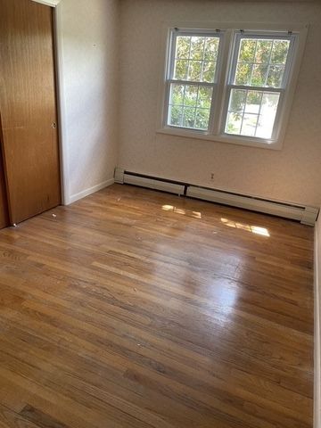 36 EDMOND Drive, Warwick, RI 02886
