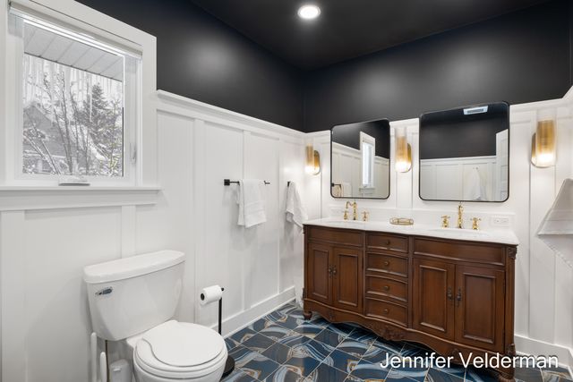 1256 Hope Street SE, Grand Rapids, MI 49506