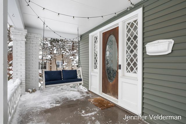 1256 Hope Street SE, Grand Rapids, MI 49506