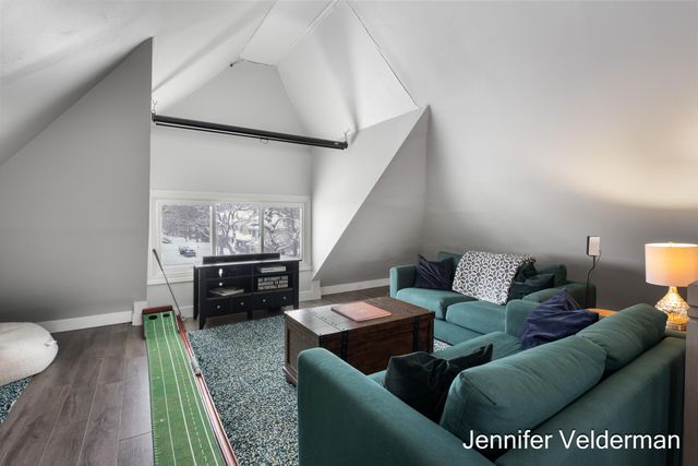 1256 Hope Street SE, Grand Rapids, MI 49506