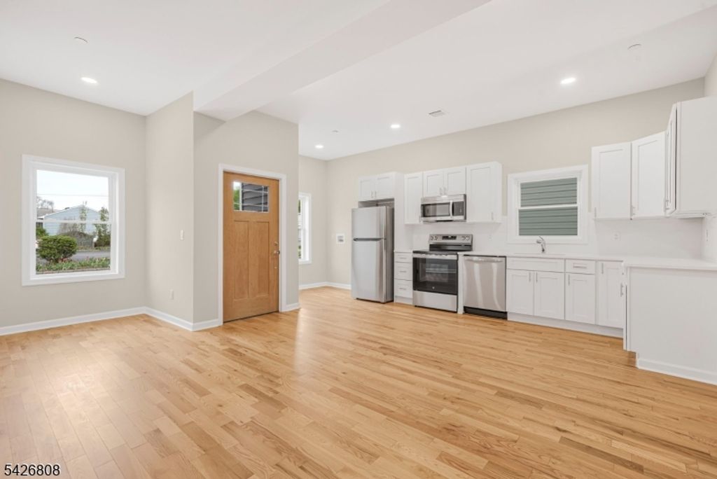 532 Ringwood Ave, Wanaque Boro, NJ 07465 — photo 4