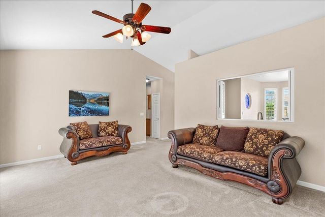 2616 Blossom Cir, Stockton, CA 95212