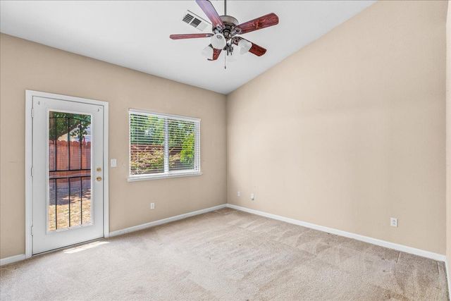 2616 Blossom Cir, Stockton, CA 95212