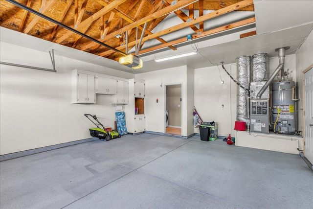 2616 Blossom Cir, Stockton, CA 95212