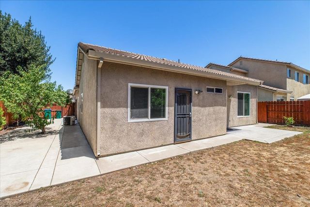 2616 Blossom Cir, Stockton, CA 95212