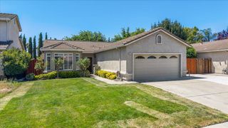 2616 Blossom Cir, Stockton, CA 95212