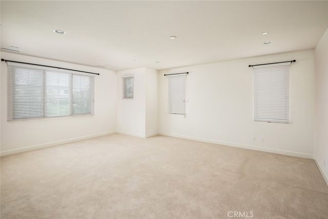 136 Long Fence, Irvine, CA 92602