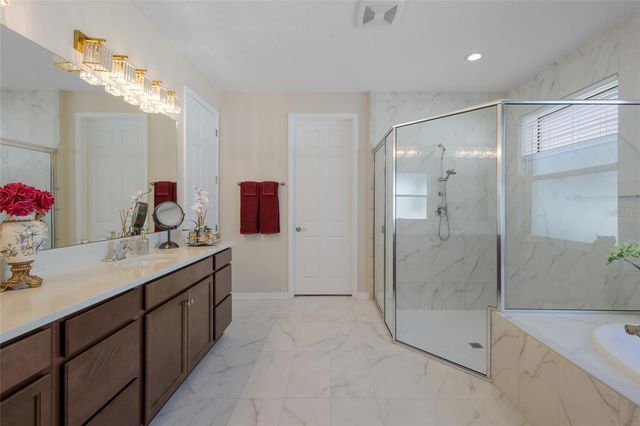 17615 SAVORY MIST CIRCLE, Bradenton, FL 34211