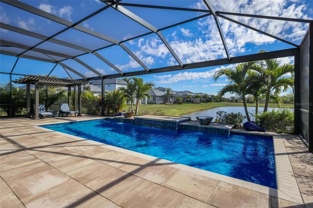 17615 SAVORY MIST CIRCLE, Bradenton, FL 34211