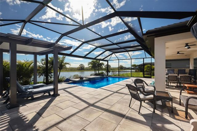 17615 SAVORY MIST CIRCLE, Bradenton, FL 34211