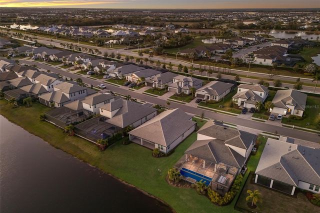 17615 SAVORY MIST CIRCLE, Bradenton, FL 34211