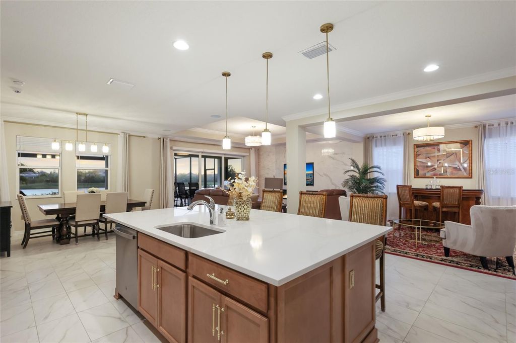 Image 24 of property listing at 17615 SAVORY MIST CIRCLE, Bradenton, FL 34211