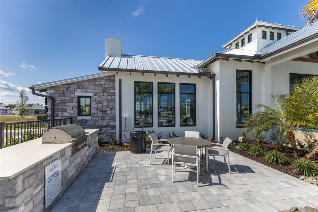 Image 82 of property listing at 17615 SAVORY MIST CIRCLE, Bradenton, FL 34211