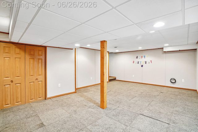 1687 Grandview Drive, Rochester Hills, MI 48306