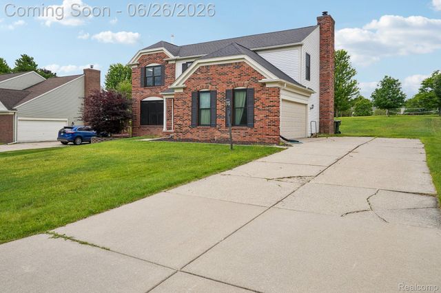 1687 Grandview Drive, Rochester Hills, MI 48306