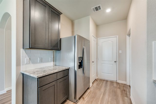 505 Lowery Oaks Trail, Fort Worth, TX 76120