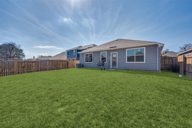 505 Lowery Oaks Trail, Fort Worth, TX 76120