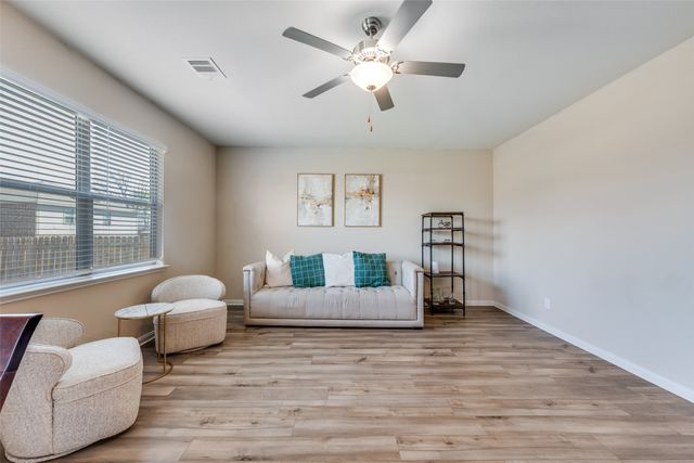 505 Lowery Oaks Trail, Fort Worth, TX 76120