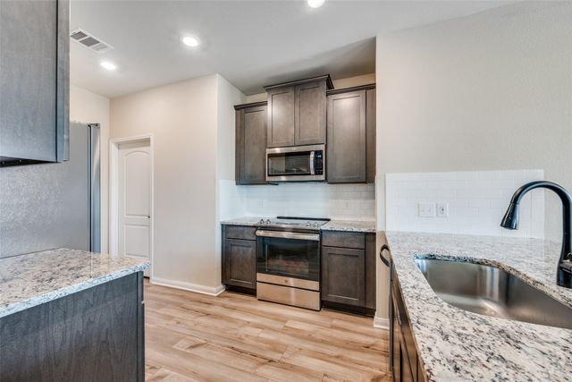 505 Lowery Oaks Trail, Fort Worth, TX 76120