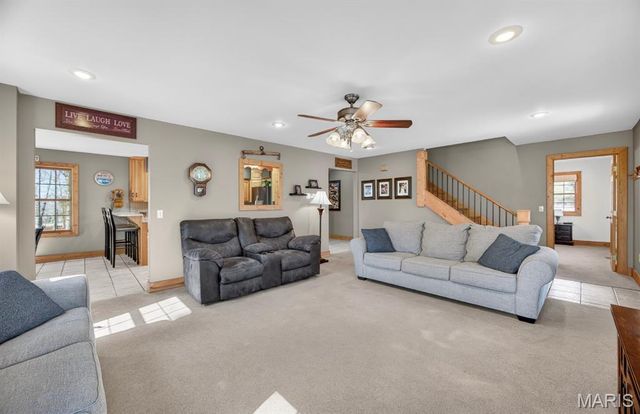 18521 Oak Tree Lane, Phillipsburg, MO 65722