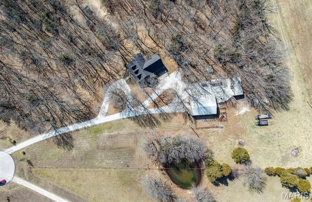 18521 Oak Tree Lane, Phillipsburg, MO 65722