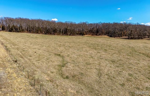 18521 Oak Tree Lane, Phillipsburg, MO 65722