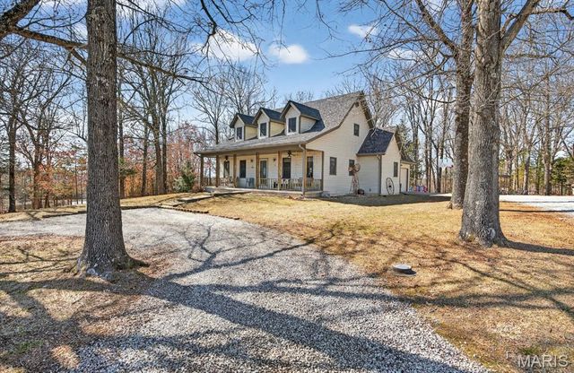 18521 Oak Tree Lane, Phillipsburg, MO 65722