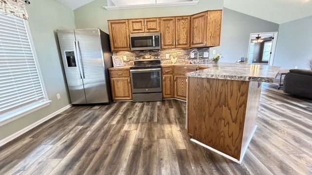 4470 Scottsville Rd, Franklin, KY 42134