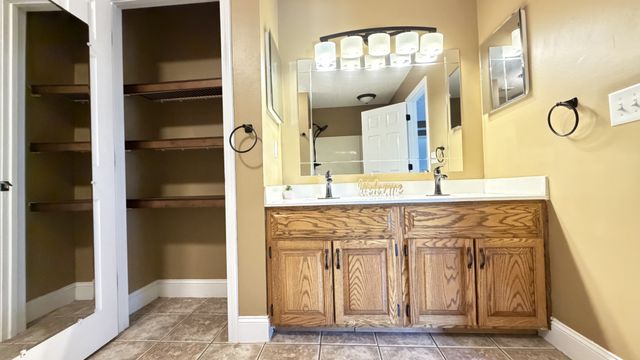 4470 Scottsville Rd, Franklin, KY 42134