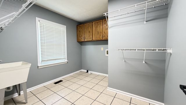 4470 Scottsville Rd, Franklin, KY 42134