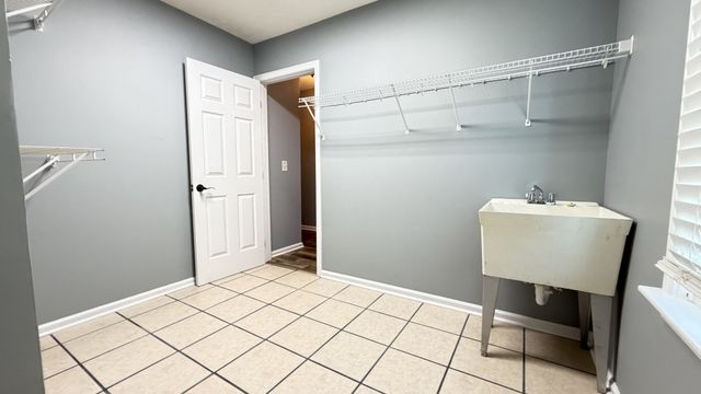 4470 Scottsville Rd, Franklin, KY 42134