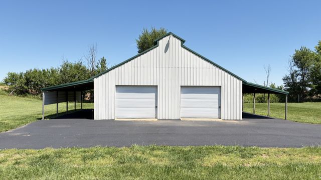 4470 Scottsville Rd, Franklin, KY 42134