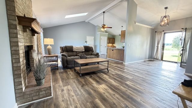 4470 Scottsville Rd, Franklin, KY 42134