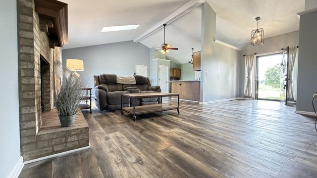 4470 Scottsville Rd, Franklin, KY 42134