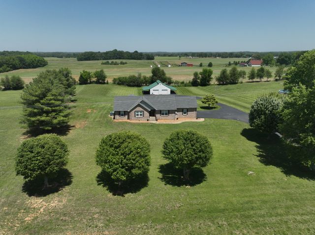 4470 Scottsville Rd, Franklin, KY 42134
