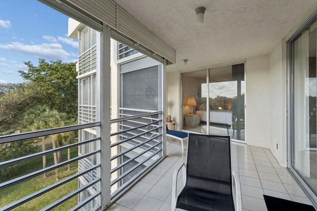 821 Cypress Boulevard 408, Pompano Beach, FL 33069