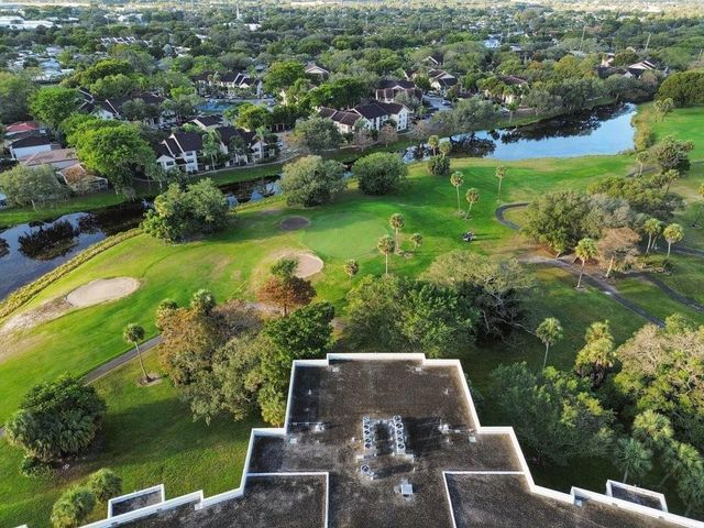 821 Cypress Boulevard 408, Pompano Beach, FL 33069