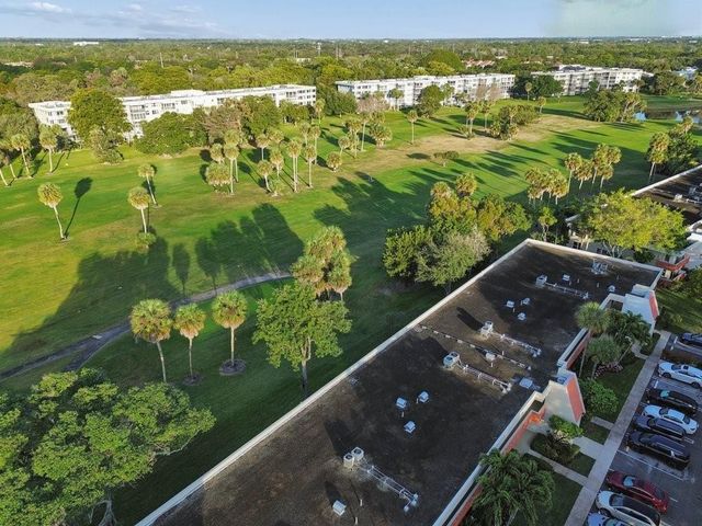 821 Cypress Boulevard 408, Pompano Beach, FL 33069
