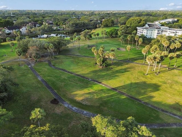 821 Cypress Boulevard 408, Pompano Beach, FL 33069