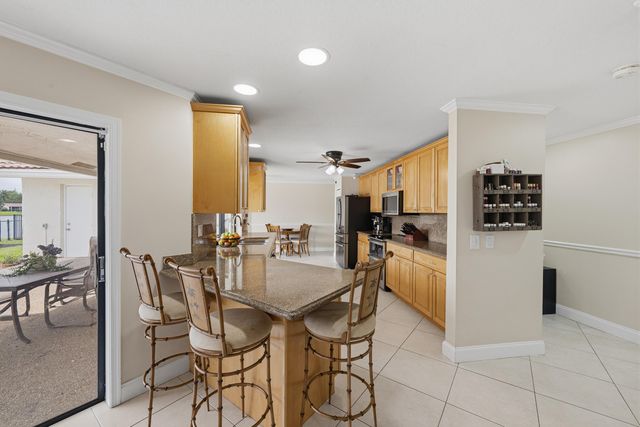 10108 NW 1st Manor, Coral Springs, FL 33071