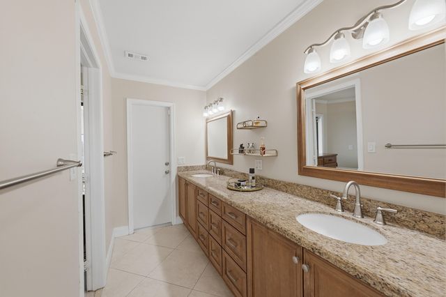 10108 NW 1st Manor, Coral Springs, FL 33071