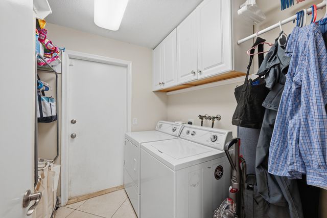 10108 NW 1st Manor, Coral Springs, FL 33071